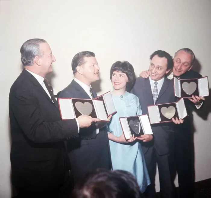 Framed Print : Benny Hill at a Variety Club Award luncheon March 1966 L-R Michael Miles Framed Print : Benny Hill at a Variety Club Award luncheon March 1966 L-R Michael Miles