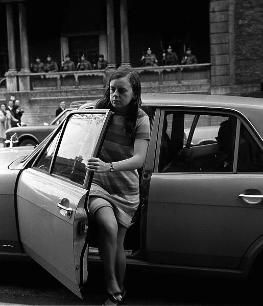 Bernadette Devlin arrives at the Scarmen Tribunal October 1969