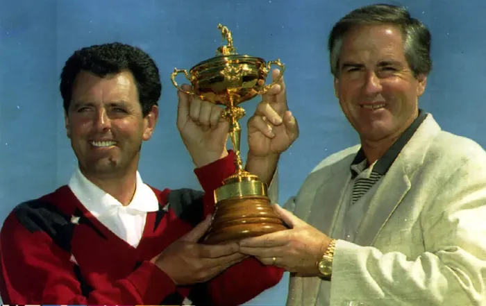 Framed Print : Bernard Gallacher European Ryder Cup Captain holds the trophy with Dave Stockton
