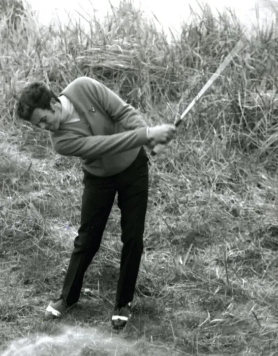 Framed Print : BERNARD GALLACHER golf 1971 sport action Bernard Gallacher Framed Print : BERNARD GALLACHER golf 1971 sport action Bernard Gallacher