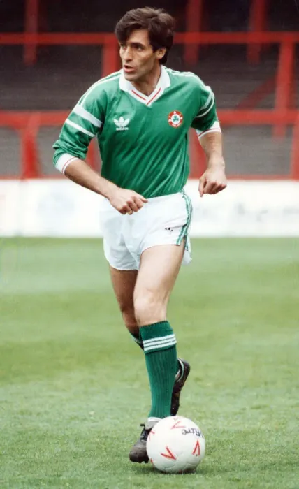 Framed Print : Bernie Slaven wearing his Ireland kit. 10th September 1990 Framed Print : Bernie Slaven wearing his Ireland kit. 10th September 1990