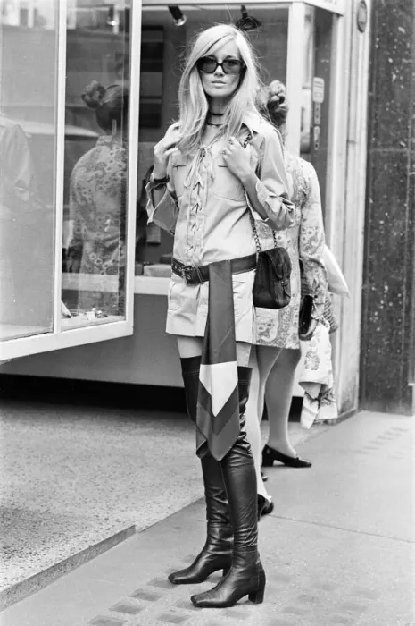 Framed Print : Betty Catroux, model and muse of Yves Saint Laurent pictured outside his first London
