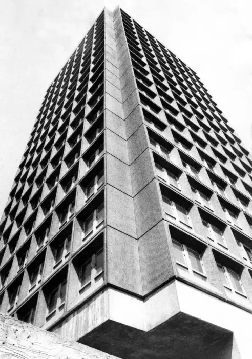 Framed Print : Bewick House high rise flats in Newcastle 2 April 1971 Framed Print : Bewick House high rise flats in Newcastle 2 April 1971