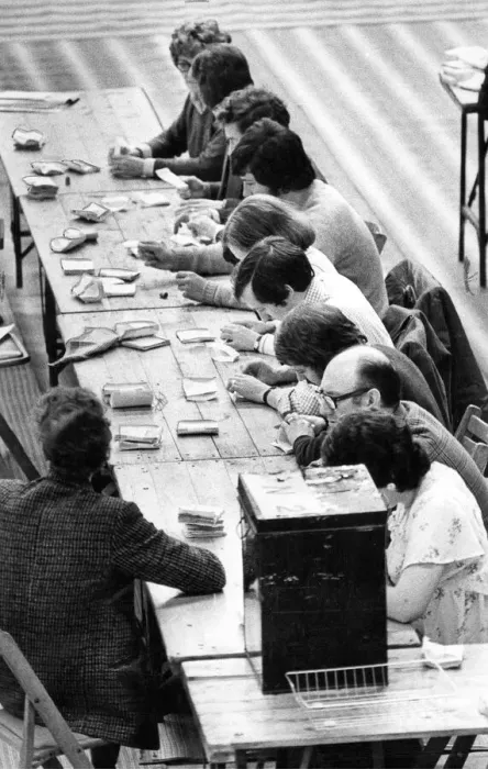 Framed Print : The big count starts for the Tyne Wear County at Washington Sporting Club in 1975