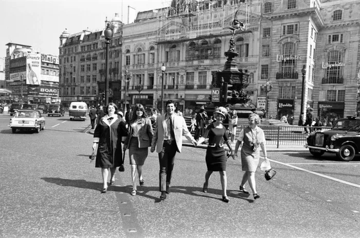 Framed Print : Big thrill for four girls who have flown to London - the swinging city - to attend Framed Print : Big thrill for four girls who have flown to London - the swinging city - to attend
