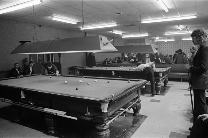 Framed Print : The billiards room at Eston Institute, a social club in Middlesbrough. May 1974