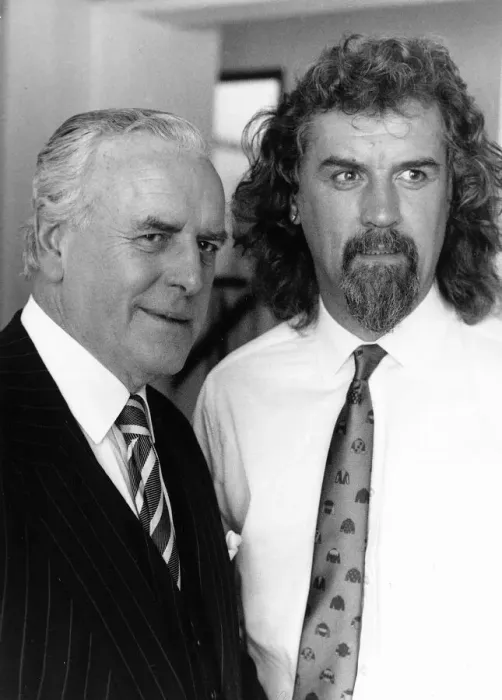 Framed Print : Billy Connolly comedian with actor George Cole July 1988 Framed Print : Billy Connolly comedian with actor George Cole July 1988