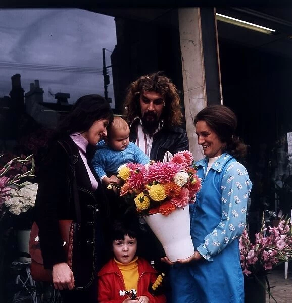 Billy Connolly with his ex wife Iris and children in September 1974 With