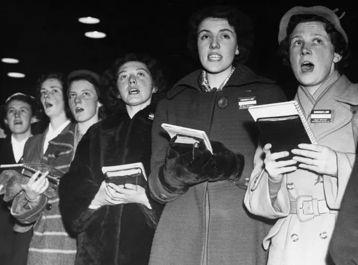 Framed Print : Billy Graham crusade march in Glasgow, Scotland. The Audience join in hymn singing Framed Print : Billy Graham crusade march in Glasgow, Scotland. The Audience join in hymn singing