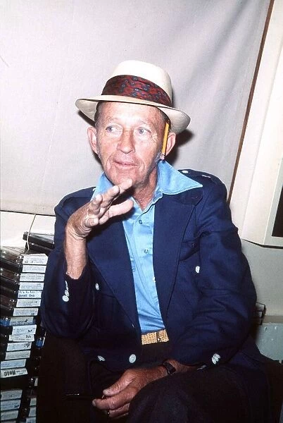 Bing Crosby Singer and Actor dbase msi