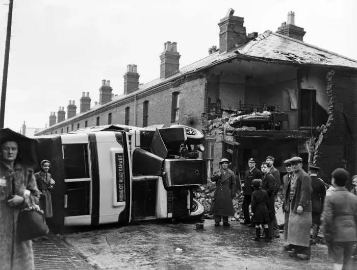 Framed Print : Birmingham Blitz during the Second World War. A bus over turned in Sparbrook Framed Print : Birmingham Blitz during the Second World War. A bus over turned in Sparbrook