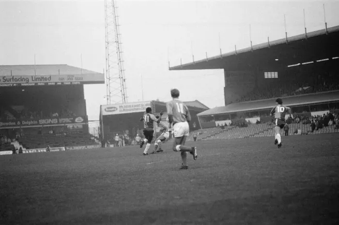 Framed Print : Birmingham City 1-2 Aston Villa, league division 2 match at St Andrews