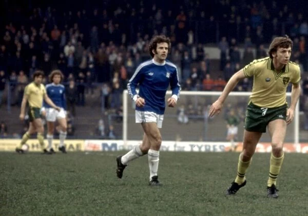 Birmingham City 2 v. Norwich City 1 Martin Peters of Norwich. 8th April 1978