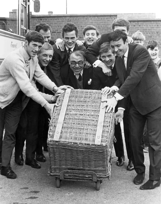 Framed Print : Birmingham City club coach driver Mr Dennis Peters is helped by players to load Framed Print : Birmingham City club coach driver Mr Dennis Peters is helped by players to load