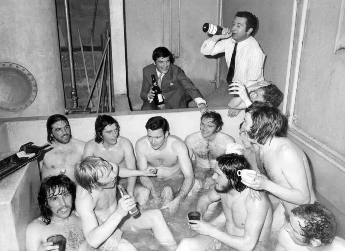 Framed Print : Birmingham City players celebrate in the bath team with manager Freddie Goodwin sitting Framed Print : Birmingham City players celebrate in the bath team with manager Freddie Goodwin sitting