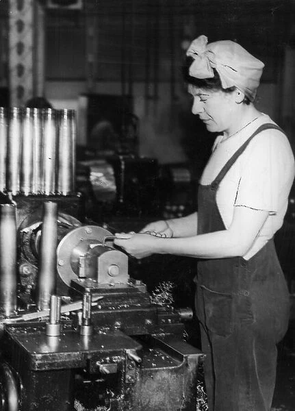 Birmingham factory worker Edith Hill of 74 Boulton Road, Handsworth