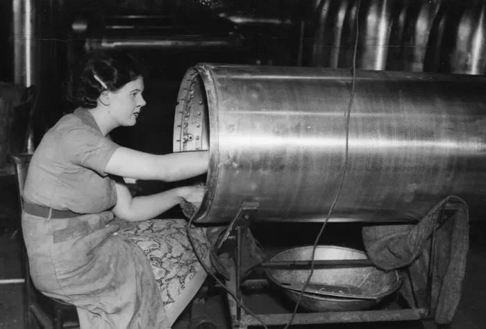 Framed Print : Birmingham factory worker Mabel Evitts, aged 28, of 63 Princes Road, Warley Framed Print : Birmingham factory worker Mabel Evitts, aged 28, of 63 Princes Road, Warley