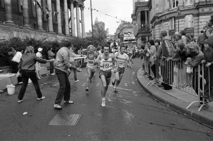 Framed Print : Birmingham Marathon, West Midlands. 20th September 1981 Framed Print : Birmingham Marathon, West Midlands. 20th September 1981