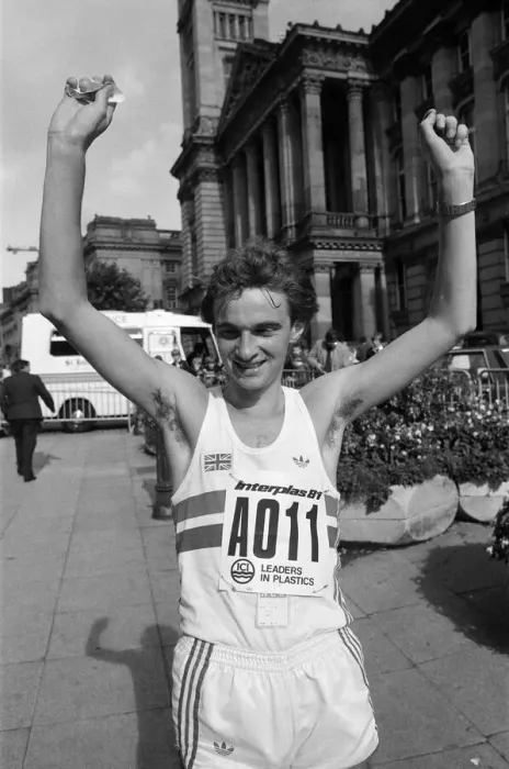 Framed Print : Birmingham Marathon, West Midlands. 20th September 1981 Framed Print : Birmingham Marathon, West Midlands. 20th September 1981