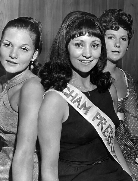 Birmingham Press Queen 1968, Miss Jenny Wood, with runners-up Miss Lesley Joan Cloudsley