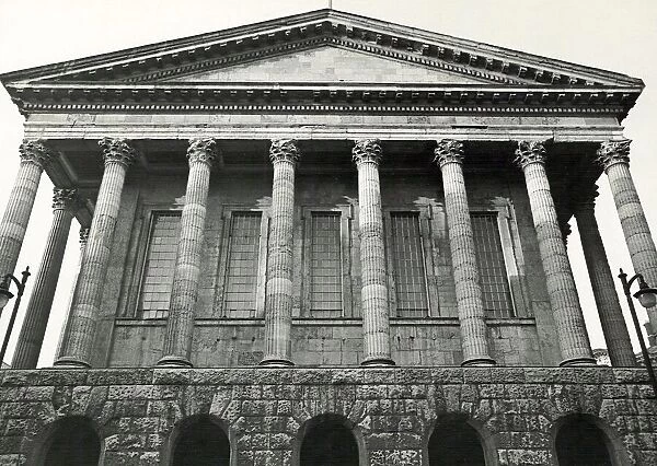 Birmingham Town Hall. January 1964