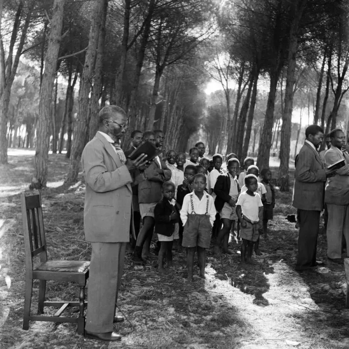 Framed Print : Black Communities in Cape Town, South Africa, 28th January 1955 Framed Print : Black Communities in Cape Town, South Africa, 28th January 1955