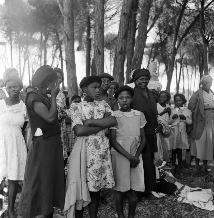 Framed Print : Black Communities in Cape Town, South Africa, 28th January 1955 Framed Print : Black Communities in Cape Town, South Africa, 28th January 1955