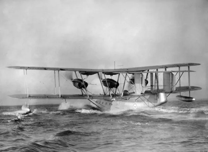 Framed Print : A Blackburn Perth aircraft of 204 Squadron seen here taking off from the sea near