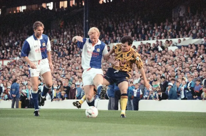 Framed Print : Blackburn Rovers 1-0 Arsenal, Premier League match at Ewood Park, Blackburn Framed Print : Blackburn Rovers 1-0 Arsenal, Premier League match at Ewood Park, Blackburn