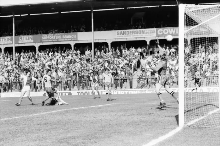 Framed Print : Blackburn Rovers 1 v. Watford 2. April 1982 MF06-29-029 Local Caption Division 1 Framed Print : Blackburn Rovers 1 v. Watford 2. April 1982 MF06-29-029 Local Caption Division 1