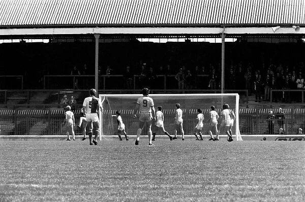 Blackburn Rovers 4 v. Newcastle United 1. Division 1 Football. May 1982 MF07-08-001