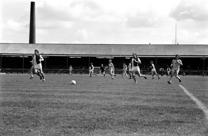 Framed Print : Blackburn Rovers 4 v. Newcastle United 1. Division 1 Football. May 1982 MF07-08-079 Framed Print : Blackburn Rovers 4 v. Newcastle United 1. Division 1 Football. May 1982 MF07-08-079
