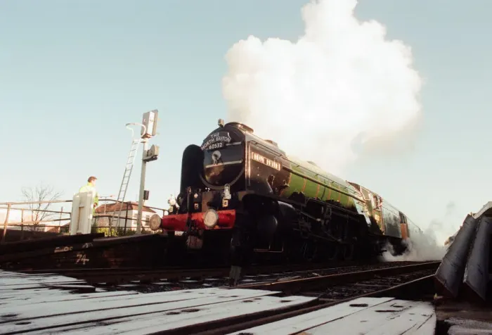 Framed Print : The Blue Peter Steam Train, an A2 No. 60532 Locomotive designed by Arthur H Peppercorn of