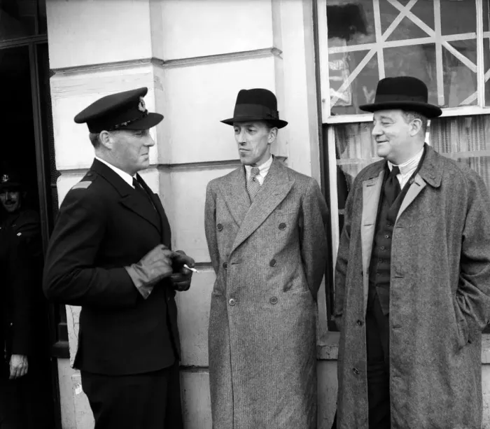 Framed Print : One of the BOAC flying boat crew chats with passengers before boarding a flight at Poole Framed Print : One of the BOAC flying boat crew chats with passengers before boarding a flight at Poole