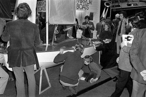 Boat Show at Earls Court. January 1975 75-00007-003
