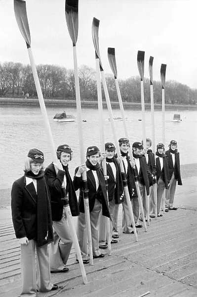 Boat Race  /  University. Oxford crew to win in style. L  /  R The Boat Race Crew John Calvert