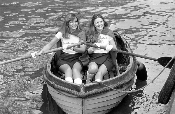 Boating on the Thames - Teresa Galvin and Sharon Murphy. January 1975 75-00298-005