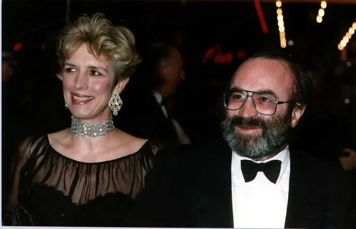Framed Print : Bob Hoskins British Film actor and his wife Linda attend a film premiere November Framed Print : Bob Hoskins British Film actor and his wife Linda attend a film premiere November