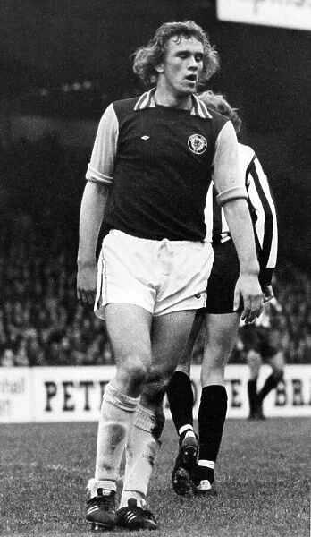 Bobby Campbell, Aston Villa Football Player, in action, Circa 1975