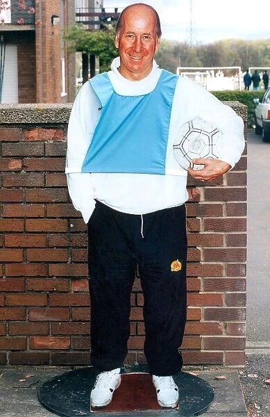 Bobby Charlton ready to do some coaching in January 1997