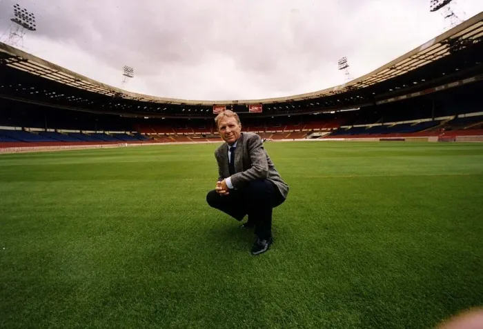 Framed Print : Bobby Moore former footballer and captain of England on the pitch at Wembley Framed Print : Bobby Moore former footballer and captain of England on the pitch at Wembley