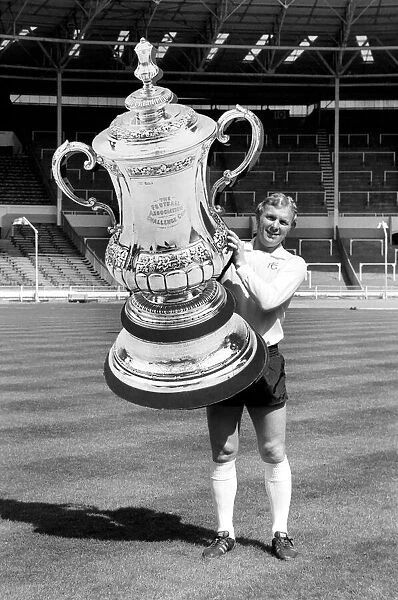 Bobby Moore returns to Wembley on May 3rd for the FA Cup Final between his team Fulham