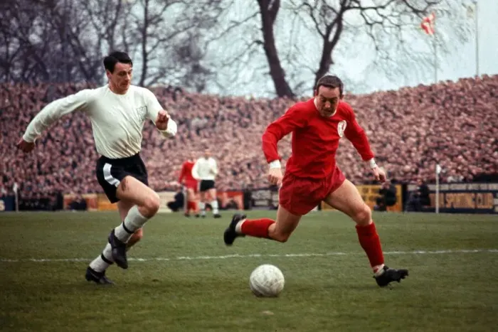 Framed Print : Bobby Robson of Fulham in a race for the ball with Ian St John of Liverpool during