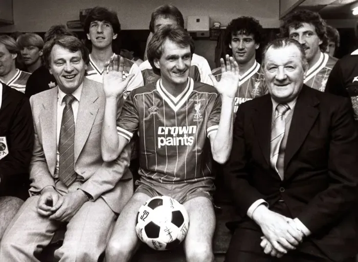 Framed Print : Bobby Robson - May 1983 England Manager - with Bob Paisley and Phil Thompson Framed Print : Bobby Robson - May 1983 England Manager - with Bob Paisley and Phil Thompson
