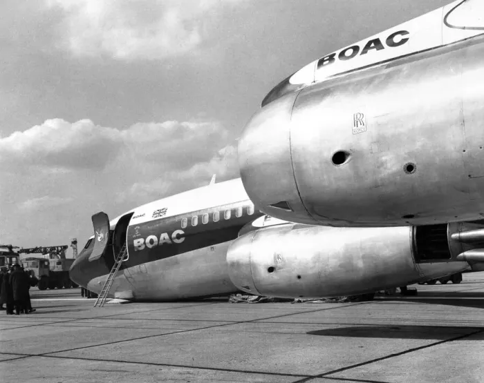 Framed Print : Boeing 707 Foxtrot Papa BOAC. Close-up of the crashed plane at Hearthrow Airport Framed Print : Boeing 707 Foxtrot Papa BOAC. Close-up of the crashed plane at Hearthrow Airport