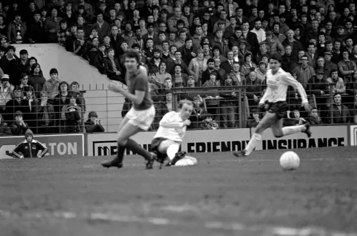 Framed Print : Bolton Wanderers 0 v. Shrewsbury Town 2. Division Two Football. March 1981 MF01-43-011 Framed Print : Bolton Wanderers 0 v. Shrewsbury Town 2. Division Two Football. March 1981 MF01-43-011