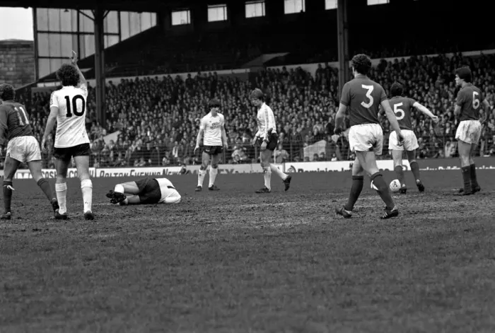 Framed Print : Bolton Wanderers 0 v. Shrewsbury Town 2. Division Two Football. March 1981 MF01-43-001 Framed Print : Bolton Wanderers 0 v. Shrewsbury Town 2. Division Two Football. March 1981 MF01-43-001