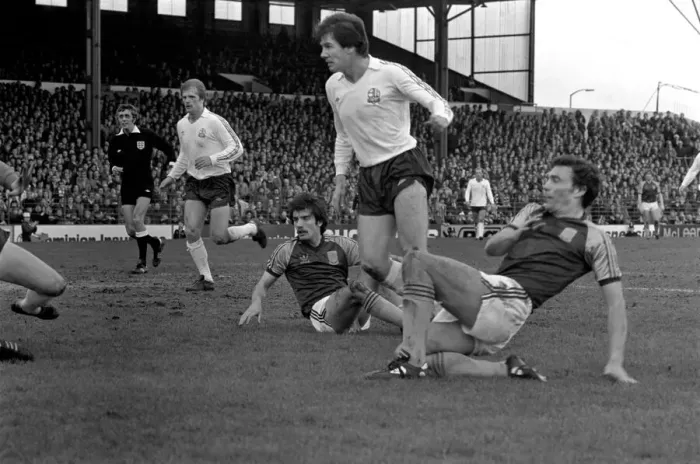 Framed Print : Bolton Wanderers 1 v. West Ham 1. Division Two Football. March 1981 MF02-08-012