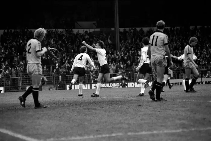 Framed Print : Bolton Wanderers 3 v. Cambridge United 4. Division 2 Football. October 1981 MF04-05-049 Framed Print : Bolton Wanderers 3 v. Cambridge United 4. Division 2 Football. October 1981 MF04-05-049