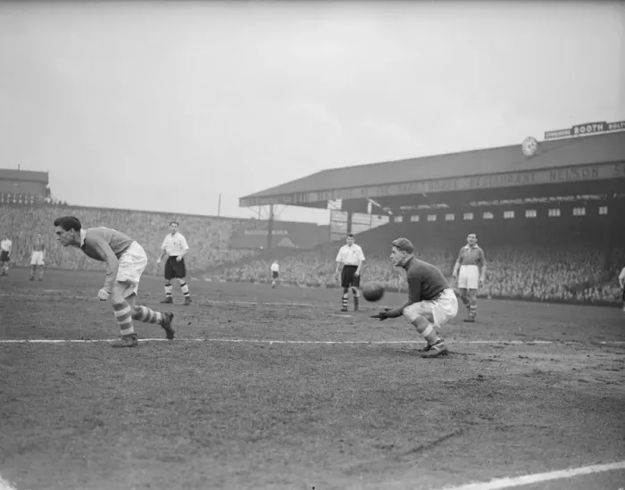 Framed Print : Bolton Wanderers v Charlton Athletic Division One. Sam Bartram Charlton goalkeeper seen Framed Print : Bolton Wanderers v Charlton Athletic Division One. Sam Bartram Charlton goalkeeper seen